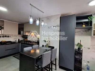 Duplex 197 m² terrasse 4 chambres proche twin