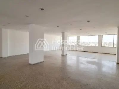 Offices from 240 to 2880 m² near FA R
