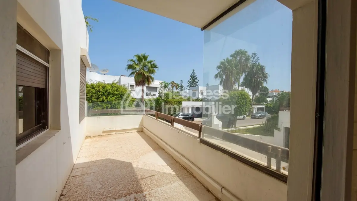 Apt 198 m² 3 chambres terrasse SUD