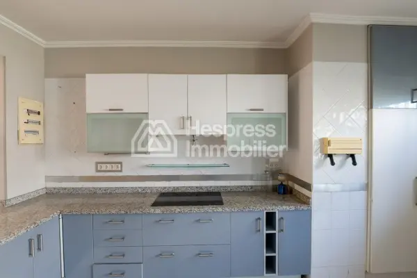 Apt 198 m² 3 chambres terrasse SUD