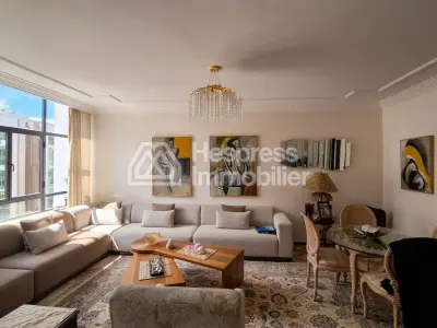 Apartment 170 m² facing south near Abdelmoumen