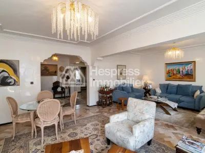 Apartment 170 m² facing south near Abdelmoumen
