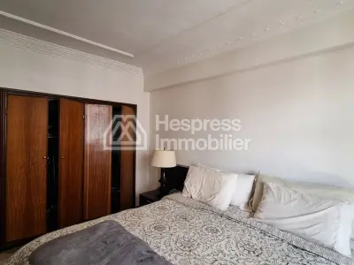 Apartment 170 m² facing south near Abdelmoumen