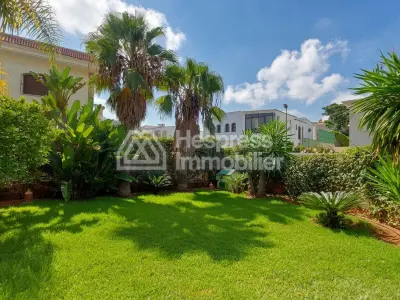 Villa 550 m² angle plein sud Mandarouna 4 chambres