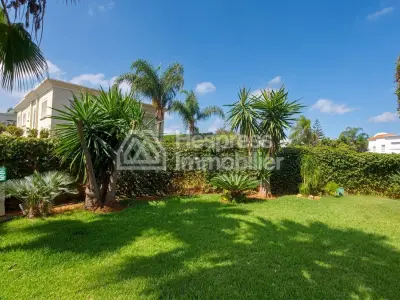 Villa 550 m² angle plein sud Mandarouna 4 chambres