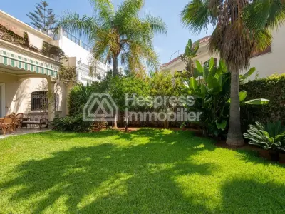 Villa 550 m² angle plein sud Mandarouna 4 chambres