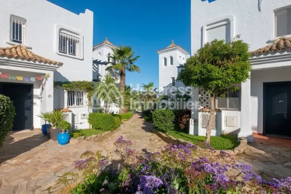 Villa 236 m² Marina Blanca