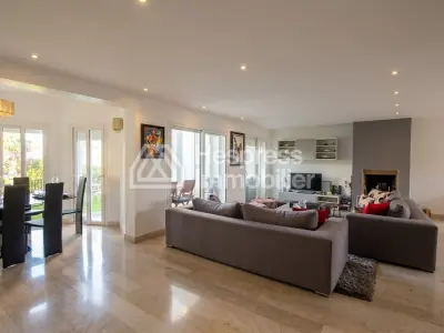 Villa 236 m² Marina Blanca