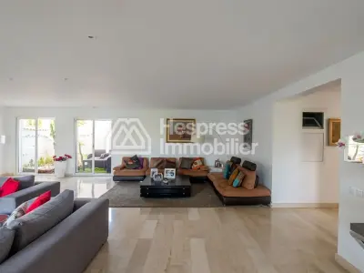 Villa 236 m² Marina Blanca