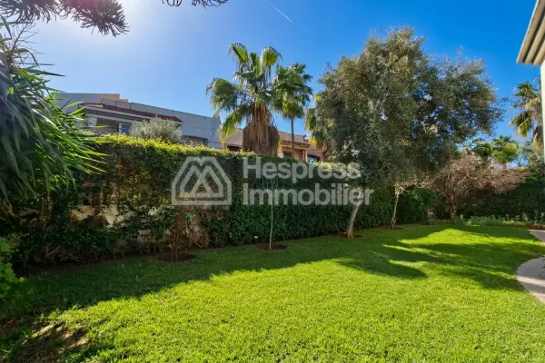461 m² villa, unfurnished or furnished, south-facing corner, 4 bedrooms