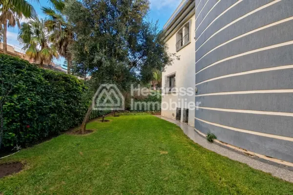 461 m² villa, unfurnished or furnished, south-facing corner, 4 bedrooms