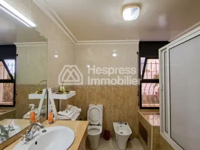461 m² villa, unfurnished or furnished, south-facing corner, 4 bedrooms