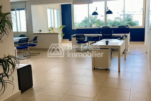 Office space of 170 m², empty or furnished, on Boulevard d'Anfa