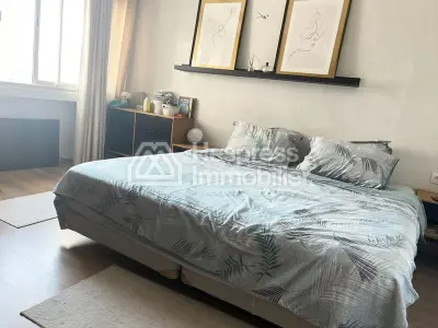 Apt 170 m² 3 chambres vide sans vis à vis