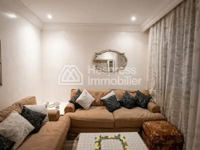 Apartment 75 m² facing south, 2 bedrooms, close to the port