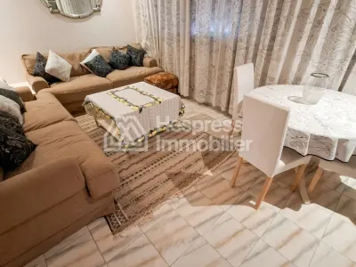 Apartment 75 m² facing south, 2 bedrooms, close to the port