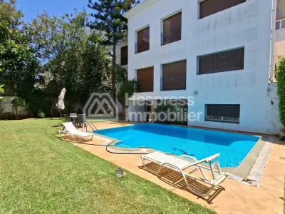 Villa 900 m² usage bureau Anfa proche Kennedy