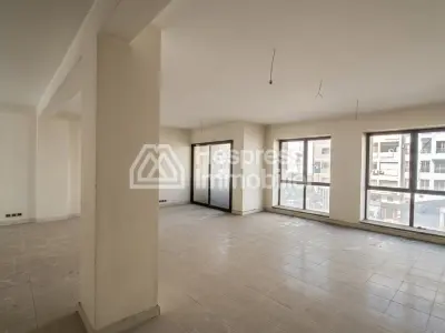 Bureau 100 m² Zerktouni Anfa Benkaddour