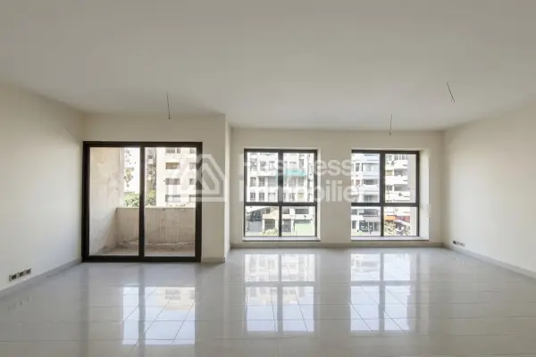 Bureau 100 m² Zerktouni Anfa Benkaddour