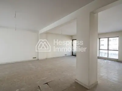 Bureau 100 m² Zerktouni Anfa Benkaddour