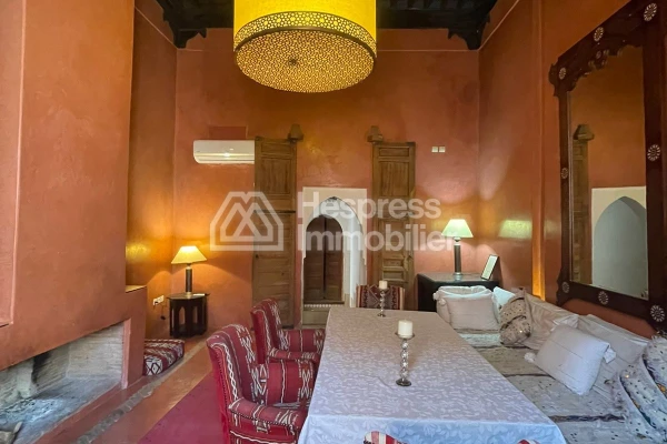 Superbe Riad maison d’hôtes à Marrakech – Médina, proche Jemaa el Fna