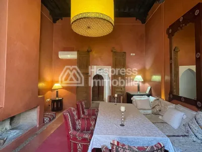 Superbe Riad maison d’hôtes à Marrakech – Médina, proche Jemaa el Fna