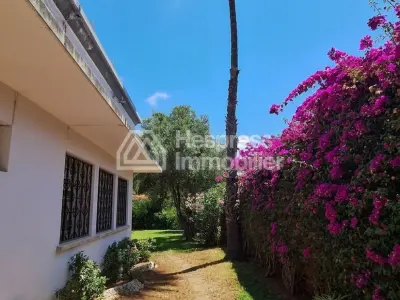 Villa à raser 988 m² Chantilly proche Khattabi