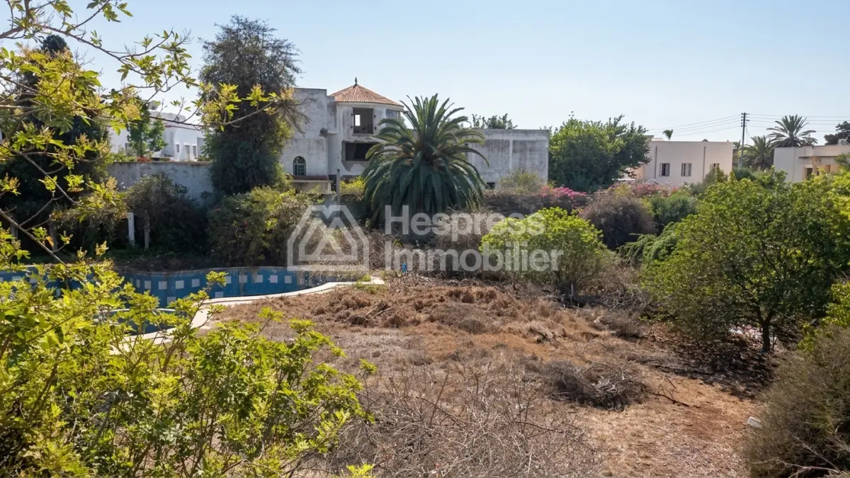 Terrain 988 m² CHANTILLY SUD EST