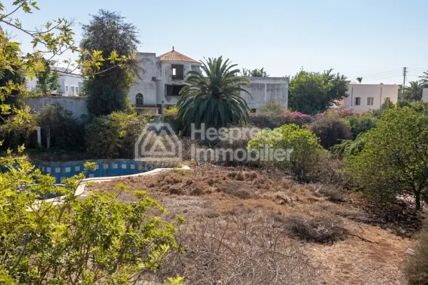 Land 988 m² CHANTILLY SOUTH EAST