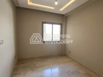 Apartment 105 m² 2 bedrooms facing south