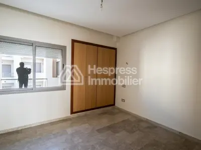 Apartment 105 m² 2 bedrooms facing south