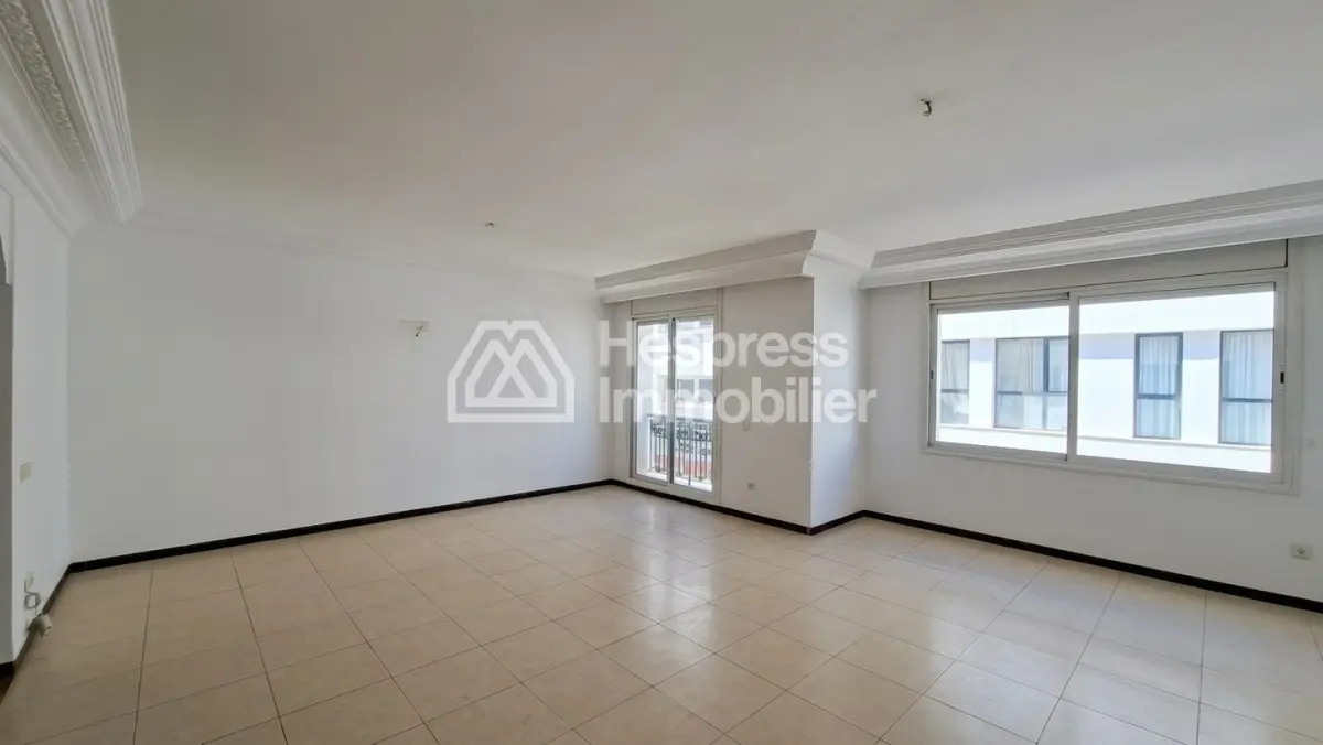 Apartment 165 m² 3 bedrooms to renovate