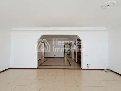 Apartment 165 m² 3 bedrooms to renovate