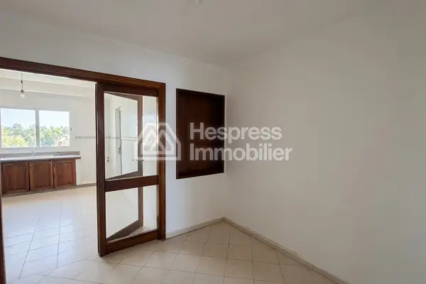 Apartment 165 m² 3 bedrooms to renovate