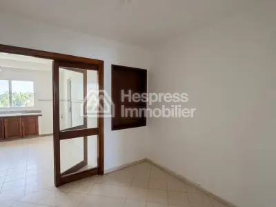 Apartment 165 m² 3 bedrooms to renovate
