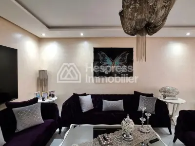 Apt/Bureau 197 m² 6 pièces en duplex face twin