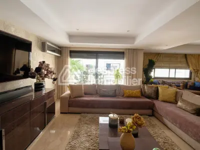 Apt 289 m² 4 chambres refait à neuf