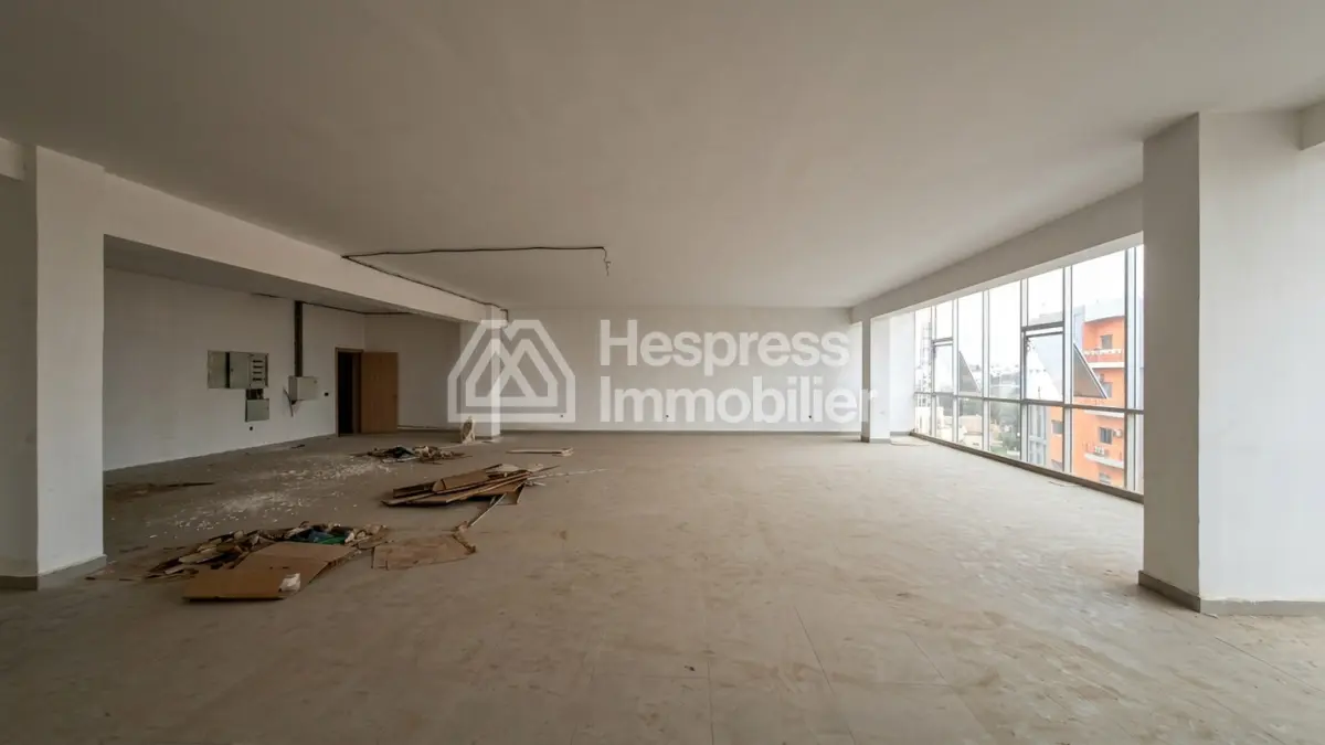 Bureaux de 200 à 4000 m²