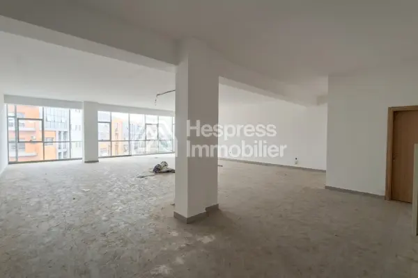Bureaux de 200 à 4000 m²