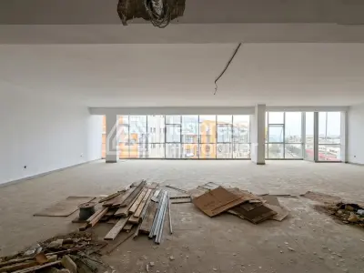 Bureaux de 200 à 4000 m²