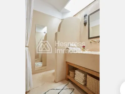 Superbe Riad maison d’hôtes à Marrakech – Médina, proche Jemaa el Fna