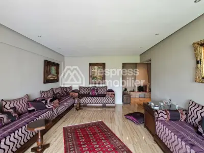 Apt 140 m² 3 chambres terrasse