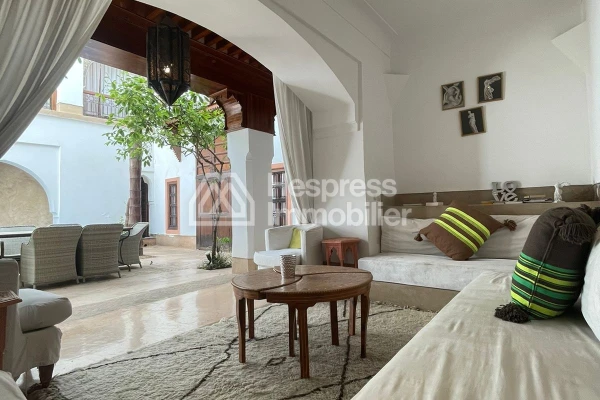 Superbe Riad maison d’hôtes à Marrakech – Médina, proche Jemaa el Fna