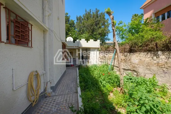 Villa 528 m² à retaper 4 chambres calme