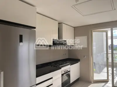 Apt de 213 m² 4 chambres Ville verte