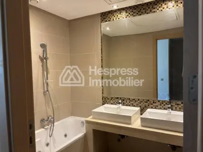 Apt de 213 m² 4 chambres Ville verte