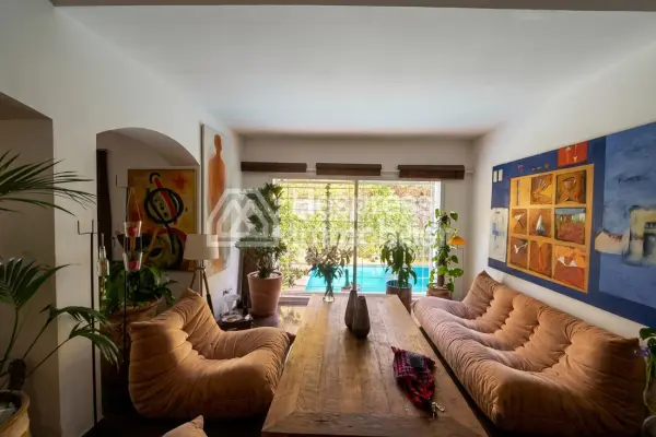 Villa 293 m² 3 usage bureau ou habitation