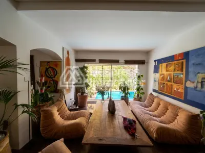 Villa 293 m² 3 usage bureau ou habitation