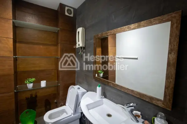 Cabinet médical 70 m² Maarif