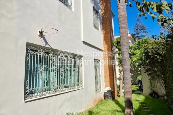 Villa 428 m² 4 chambres jardin calme